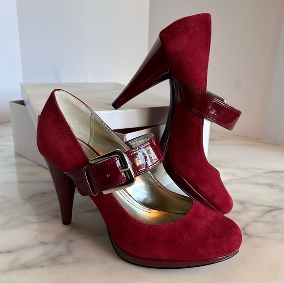 Style Co Womens Cherry Red Suede Mary Jane Patent Leather Shoes Size 7 M - Picture 9 of 16